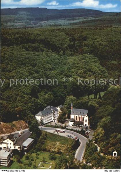 Geisenheim Rheingau Hessen Fliegeraufnahme Marienthal im Rheingau Wallfartsort