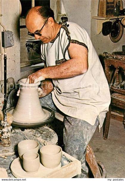 Hoehr-Grenzhausen T?pferei und Museum im Kannenofen