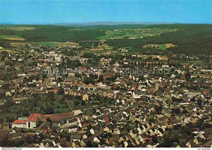 Hoehr-Grenzhausen Toepferstadt Hoehr-Grenzhausen Kirchturm Viadukt Westerwald Do