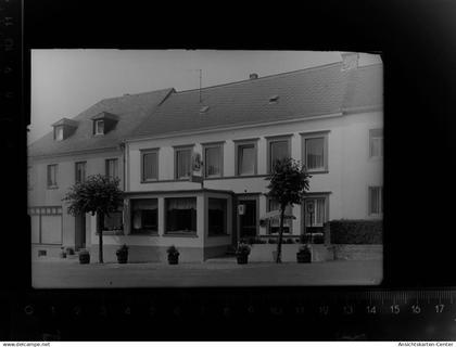 30105197 - Manderscheid , Eifel