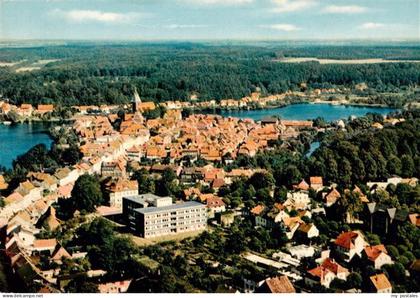 Moelln  Lauenburg Halbinsel Seen Kirche Altstadt Fliegeraufnahme Lauenburg Daech