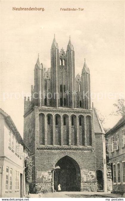 Neubrandenburg Friedlaender Tor