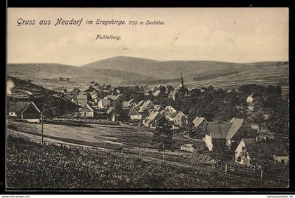 AK Neudorf im Erzgebirge, Ortsansicht mit Fichtelberg
