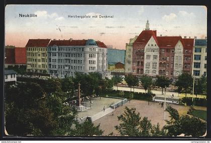 AK Berlin-Neukölln, Herzbergplatz mit Denkmal