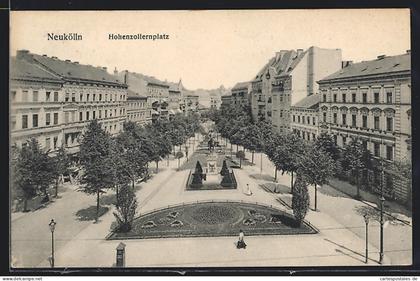 AK Neukölln, Hohenzollernplatz mit Denkmal