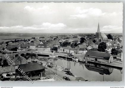 51782303 - Neustadt in Holstein