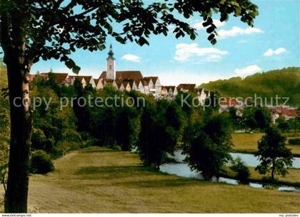 Neustadt Waldnaab Uferpartie am Fluss Blick zur Kirche
