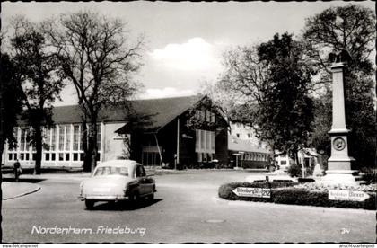 CPA Nordenham in Oldenburg Niedersachsen, Friedeburg, Denkmal, Auto