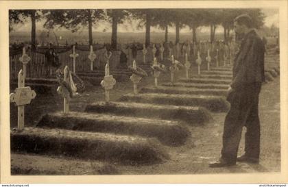 CPA Friedrichsfeld Voerde am Niederrhein, Kriegsgefangenenlager, Soldatengräber