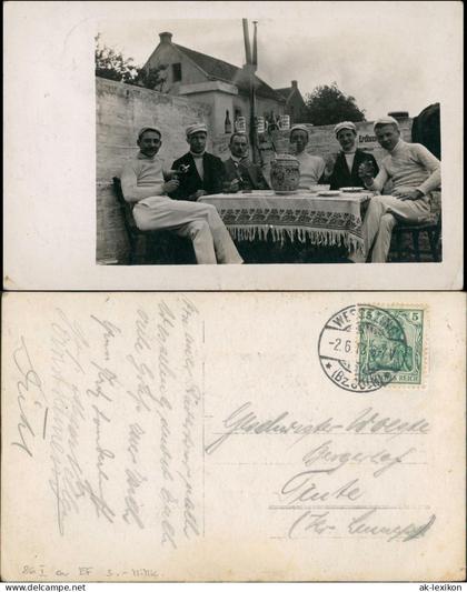 Foto Wesseling Junge Männer Erdbeerbowle - Haus 1913 Privatfoto