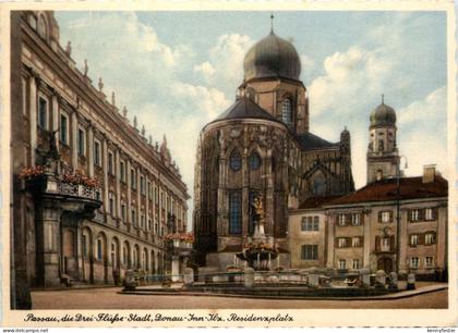 Passau/Bayern - Passau, Residenzplatz