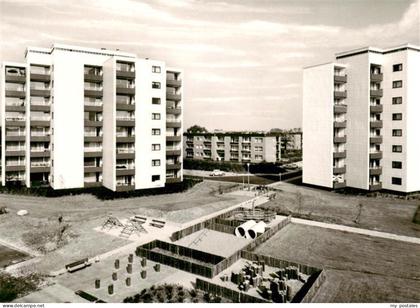Thesdorf Pinneberg Wohnsiedlung Hochhaeuser