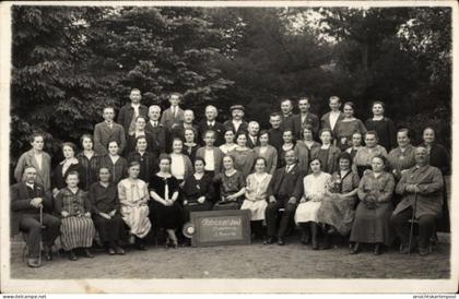 Photo CPA Johannisbad Schmeckwitz Räckelwitz Oberlausitz, Kurgäste, Gruppenbild