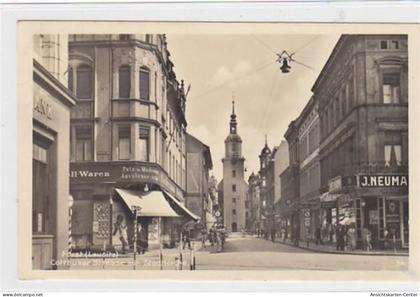 39084035 - Forst ( Lausitz ). Cottbuser Strasse mit Geschaeften und Stadtkirche gelaufen, 1948. Gute Erhaltung.