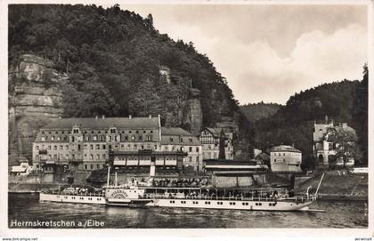 Ansicht Herrnskretschen Hřensko mit Dampfer Pillnitz Sudeten Postkarte AK