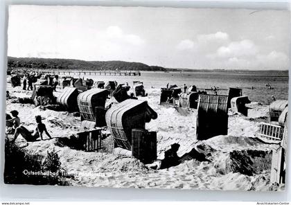 51052615 - Timmendorfer Strand