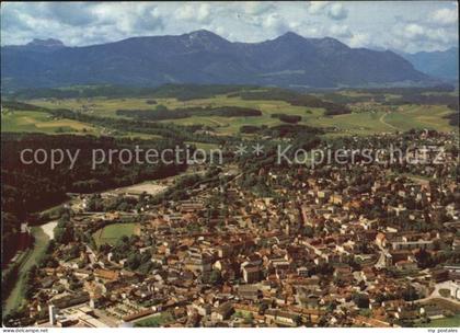 Traunstein Oberbayern Fliegeraufnahme mit Chiemgauer Alpen