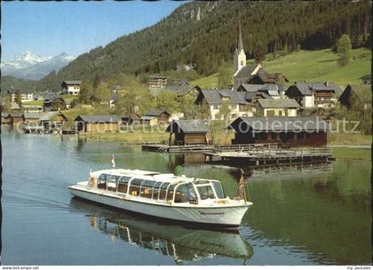 Weissensee Kaernten Bootshaeuser