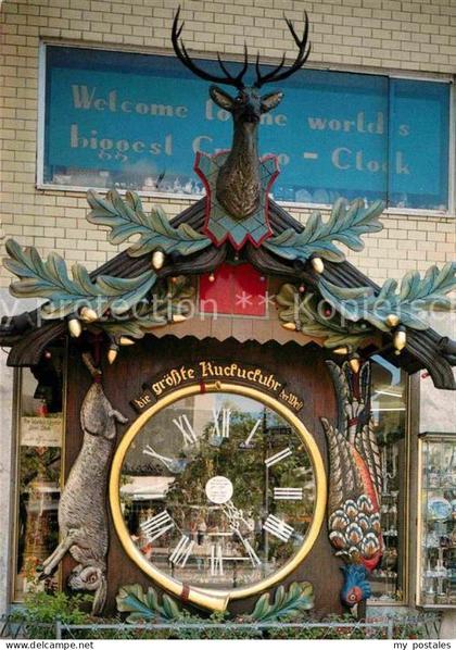 Wiesbaden Groesste Kuckucksuhr der Welt
