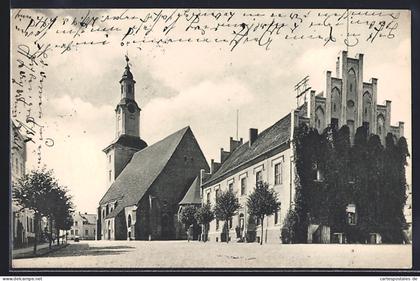 AK Wriezen, Marktplatz mit Kirche und Rathaus