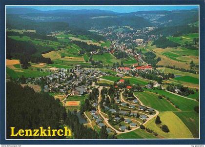 Lenzkirch Hochschwarzwald BW Talblick Hochschwarzwald Tennisplatz Wohngebiet Wal