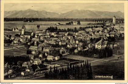 Artiste CPA Unterhaching in Oberbayern, Totalansicht vom Ort