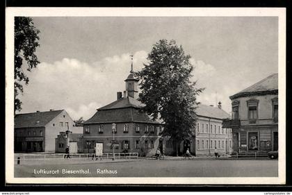 AK Biesenthal, Rathaus mit Strassenpartie