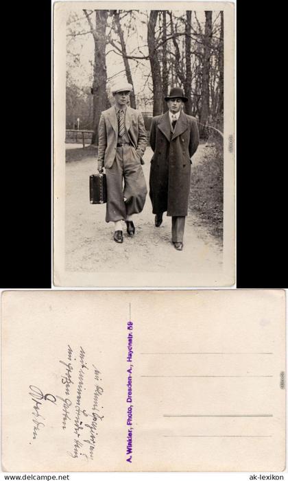 Dresden Drježdźany Spaziergang im Großen Garten Privatfotokarte 1930