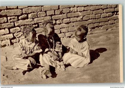 13255413 - Wahehekinder  Benediktinermissionaere von St. Ottilien Tansania