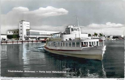 Friedrichshafen Bodensee Friedrichshafen Hafenbahnhof Schiff Saentis