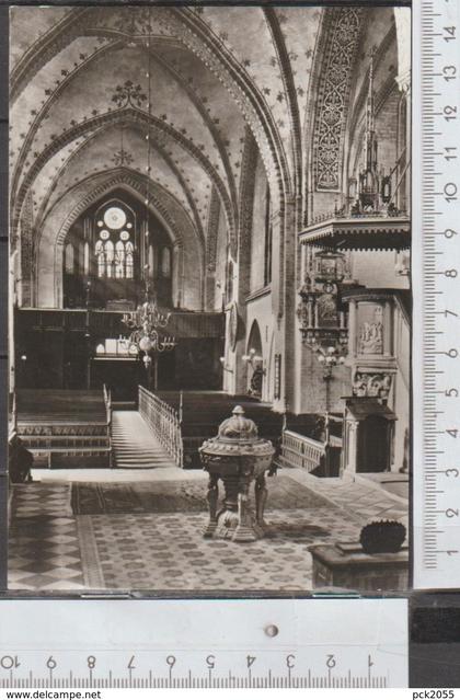 Güstrow Dom Inneres nach Westen ungelaufen  ( AK 904 )