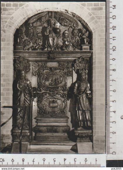 Güstrow - Pfarrkirche ,erbaut Anfang des 14. Jh. Tür zur Taufkapelle nicht gelaufen  ( AK 3573 )