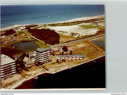 40048089 - Heiligenhafen , Holst