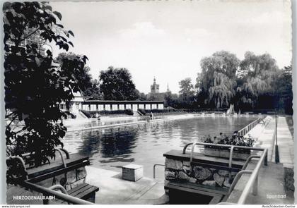 50375380 - Herzogenaurach