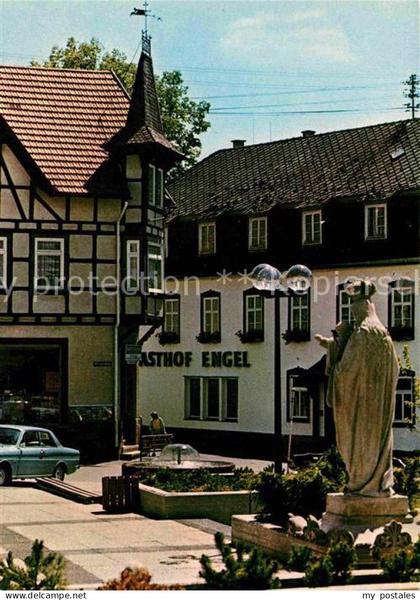 Hilders Rhoen Brunnen Statue Gasthof Engel