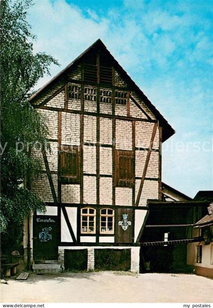 Hoehr-Grenzhausen Toepferei und Museum im Kannenofen