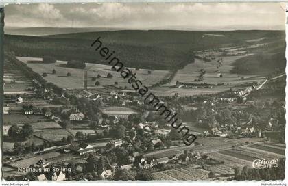 Neuhaus im Solling - Luftaufnahme - Foto-Ansichtskarte - Verlag Henny Sohnrey Buchhandlung Neuhaus