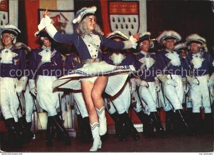 Koeln Rhein Karneval Mariechentanz der Blauen Funken