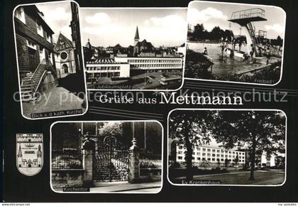 Mettmann Katholische Kirche Jubilaeumsplatz Freibad Kirchentor