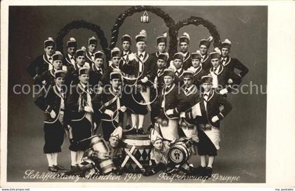 Muenchen Bayern Schaefflertanz Muenchen 1949 Reifschwung Gruppe