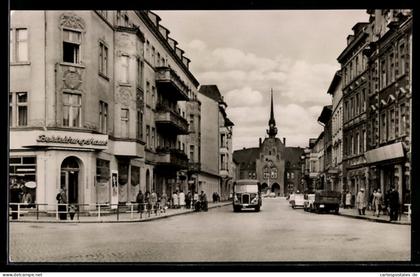 AK Nauen, Berliner Strasse am Bekleidungshaus