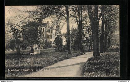 AK Naunhof, Stadtpark und Schule