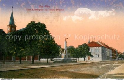 Neu-Ulm Kirchenplatz mit Krieger Denkmal