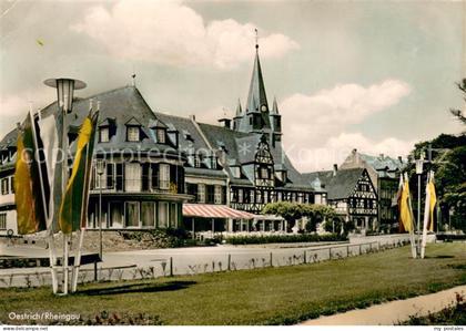 Oestrich-Winkel Hotel Schwan Fahnen