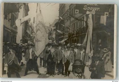 67346 W6720 Speyer Foto AK Umzug Innenstadt Speyer Ort handschriftlich... - 13631476