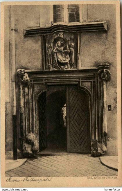 Passau/Bayern - Passau, Rathausportal