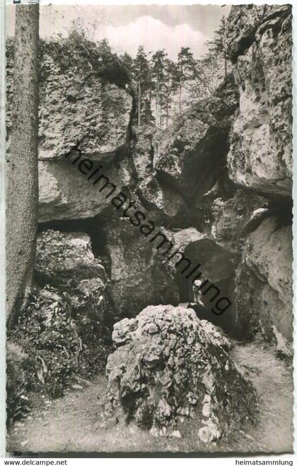 Teufelshöhle bei Pottenstein - Foto-Ansichtskarte - Ausgang - Verlag Photo Niklas Pottenstein