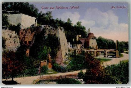 38149347 - Kalkberge