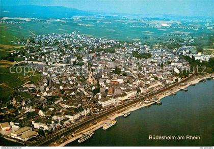 Ruedesheim Rhein Fliegeraufnahme