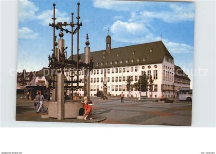 Ruesselsheim Main Marktplatz Brunnen Rathaus
